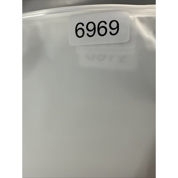 Torrid Women's Top Size 2X Green White Embroidered Chiffon Button PinTuck Light - Picture 6 of 6